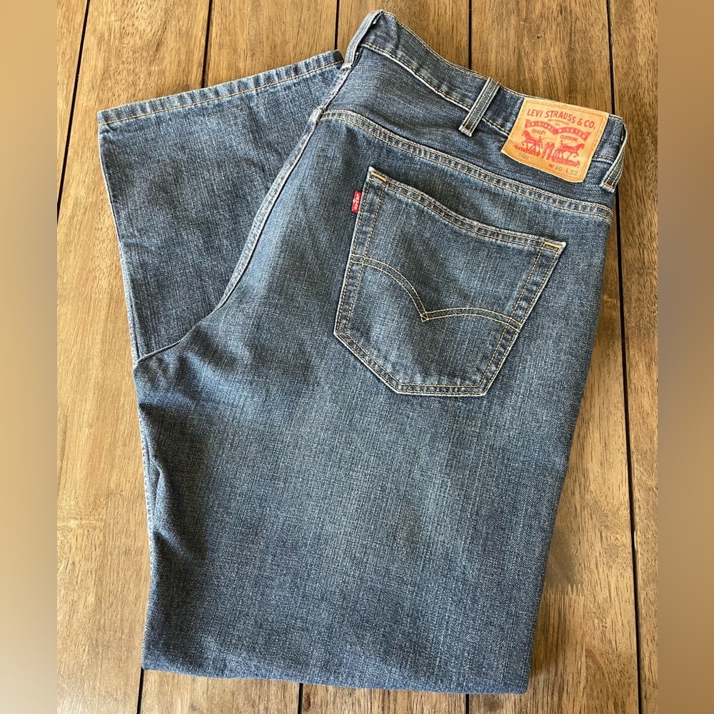 Levi’s 569, Loose Straight Fit, Men’s Size W40 L32, Light Use